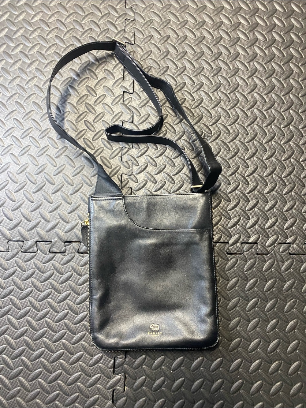 Radley Purse Blue Leather Shoulder Zip Around Crossbody Bag Expandable Sling